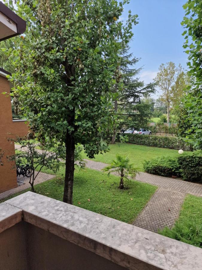 Casa Vittoria Sirmione Punta Gro Con Piscina Διαμέρισμα Εξωτερικό φωτογραφία