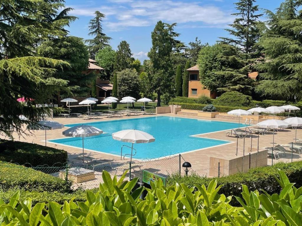 Casa Vittoria Sirmione Punta Gro Con Piscina Διαμέρισμα Εξωτερικό φωτογραφία